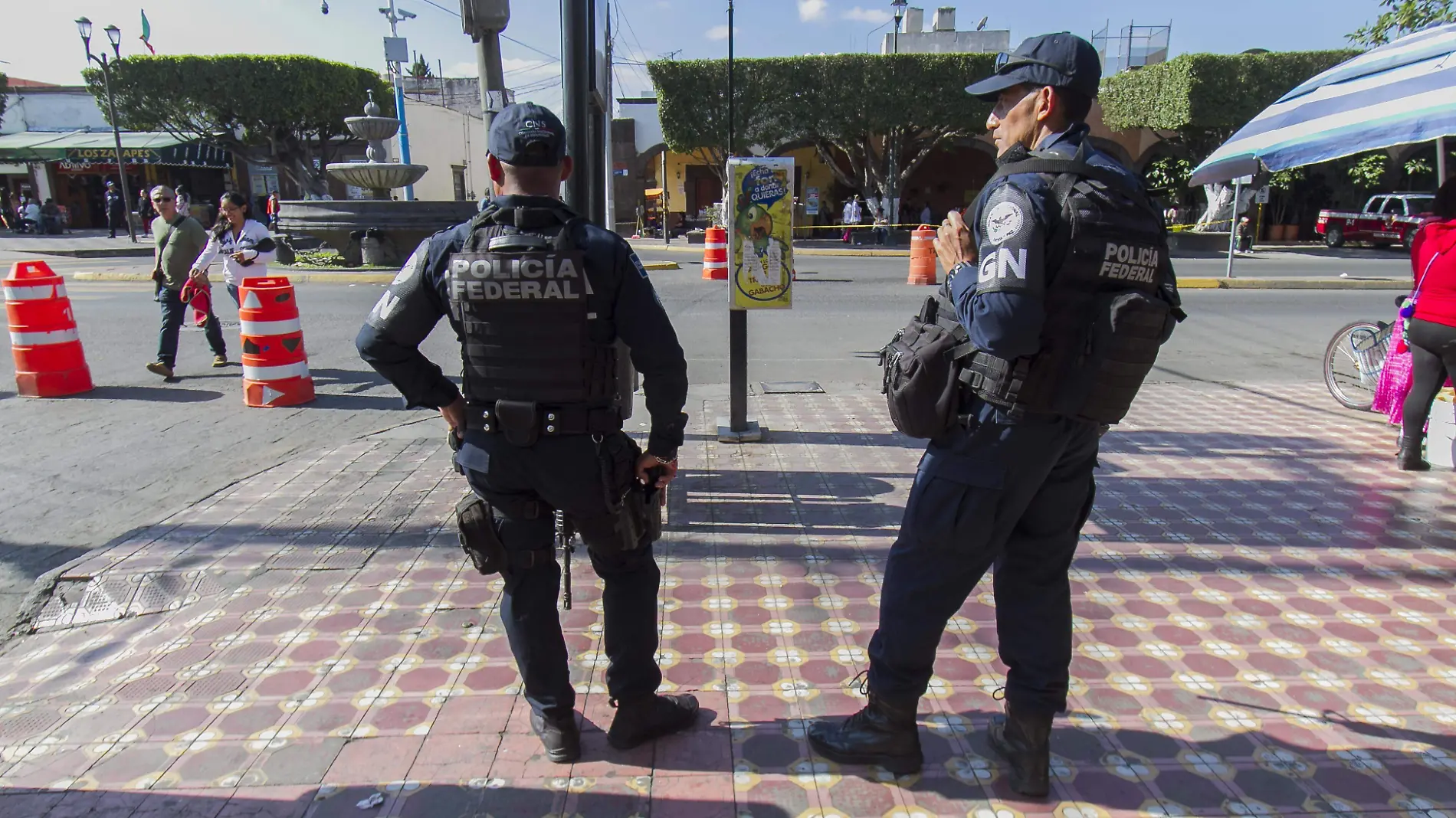 Positiva presencia de Guardia Nacional.  Foto César Ortiz  El Sol de San Juan del Río.